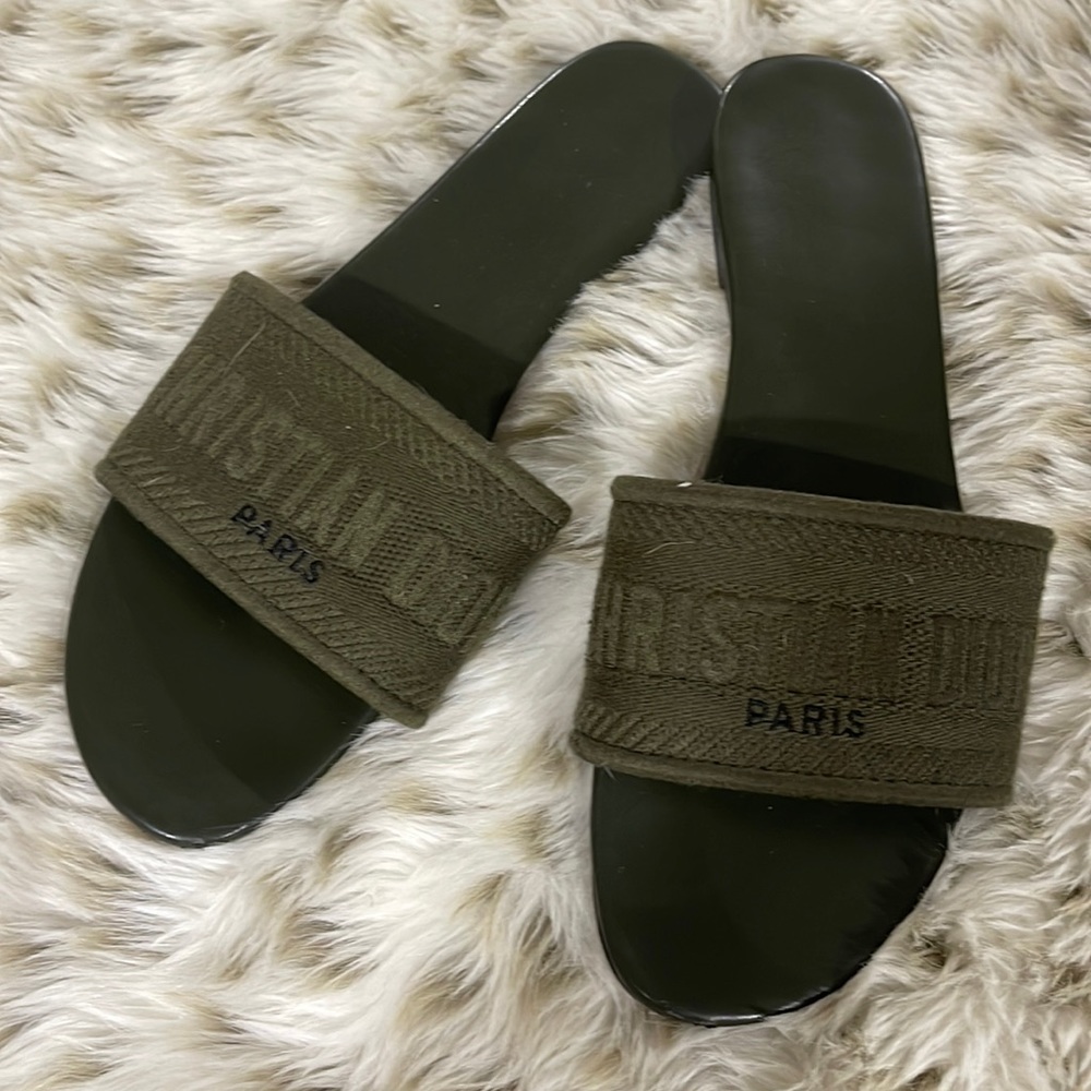 Sandal slipper